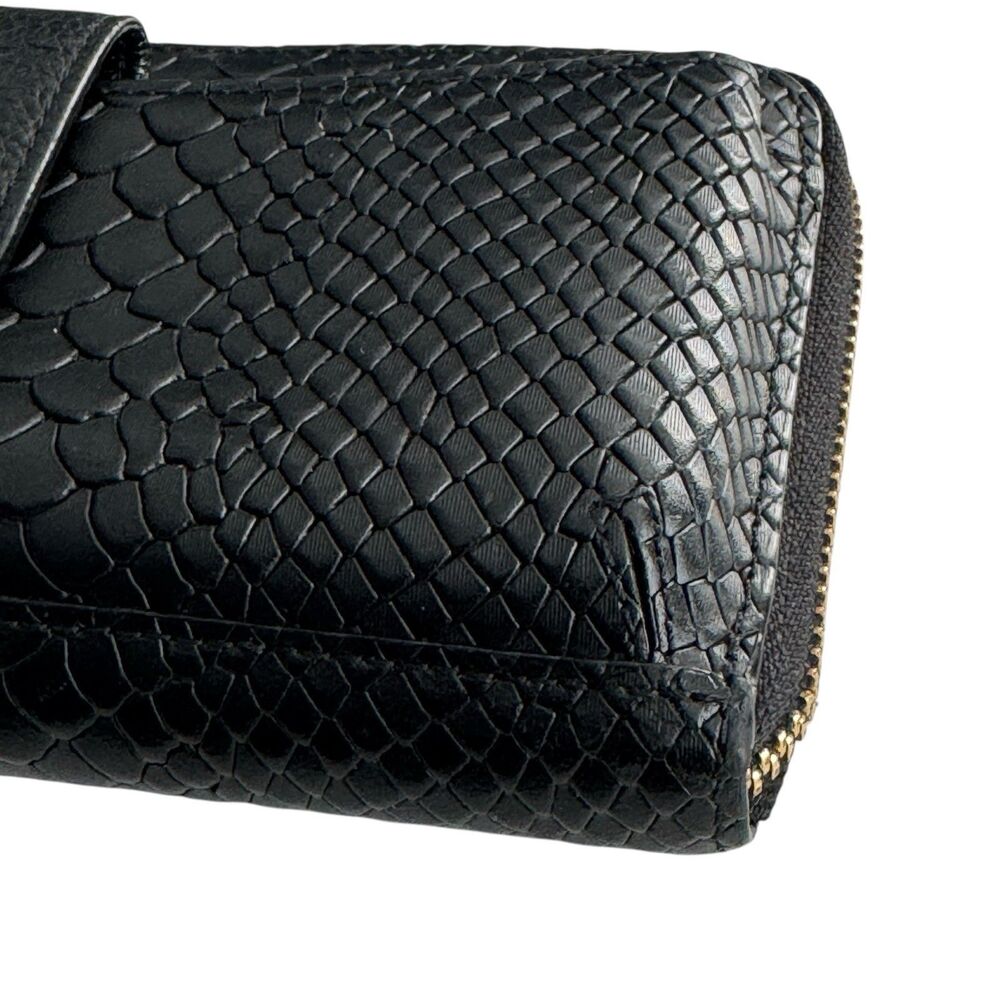 GiGi New York City Phone Wallet Black Python Leather Zip Around $215 - Picture 3 of 6